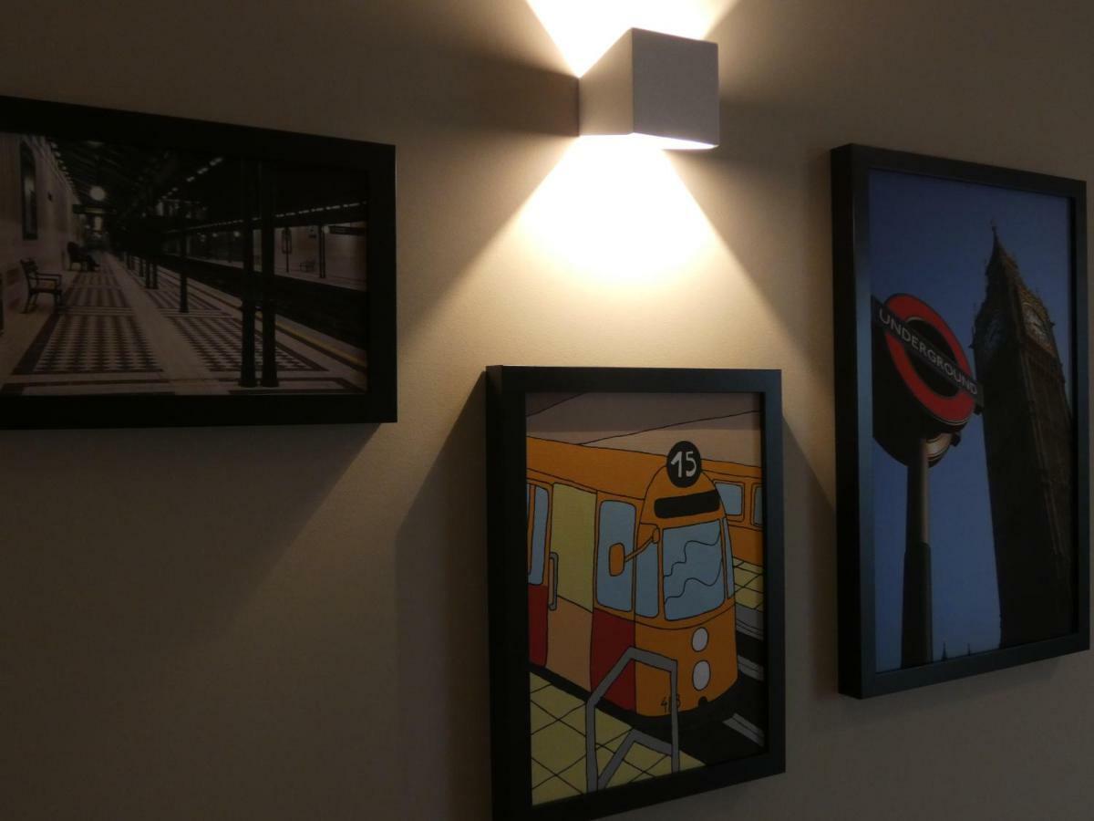 Apartment Metro